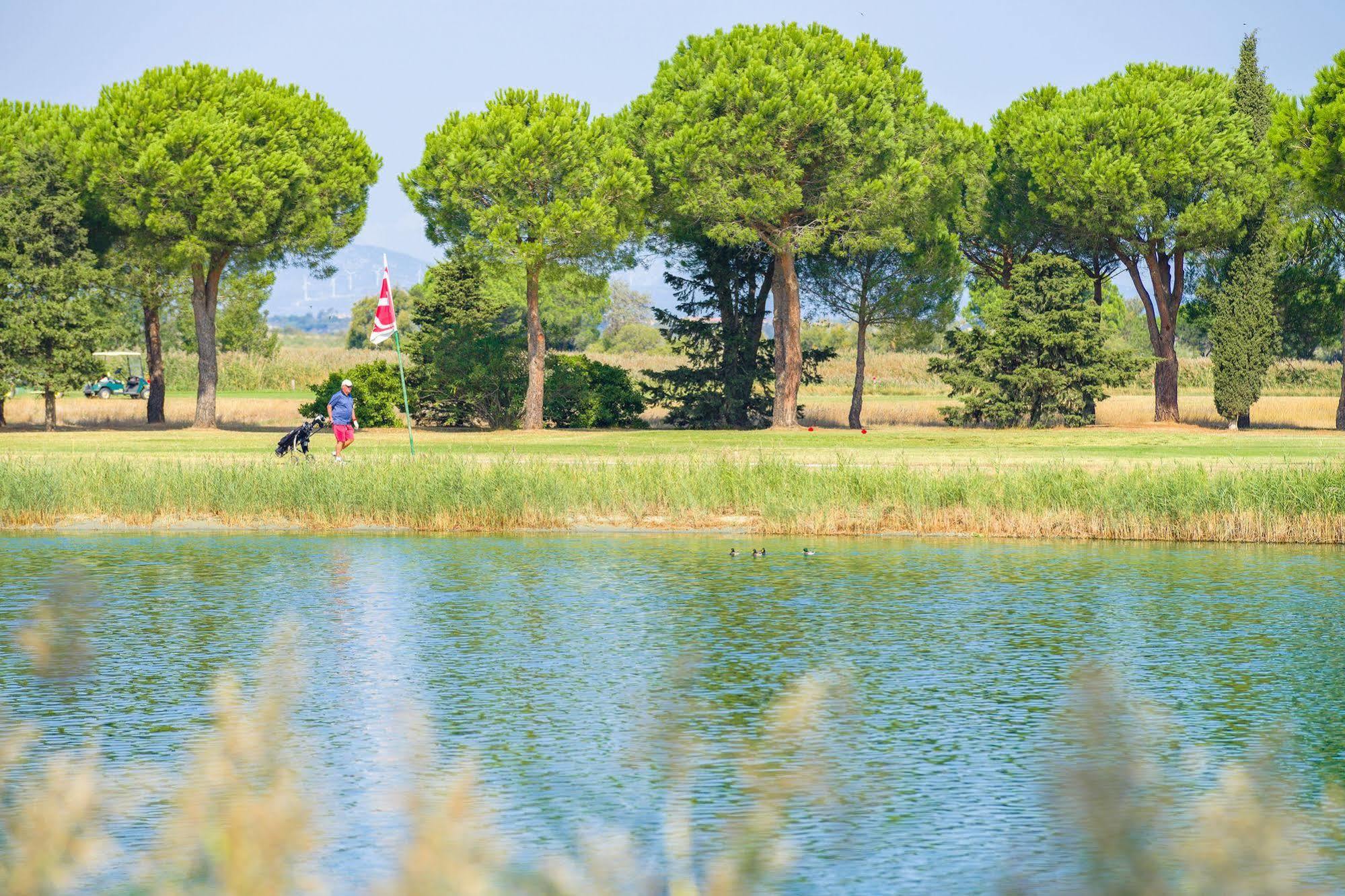 Lagrange Vacances Residence Du Golf Saint-Cyprien  Exterior photo